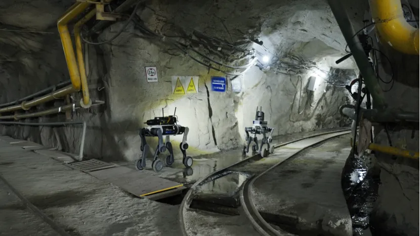 DEEP Robotics robots in a mine tunnel