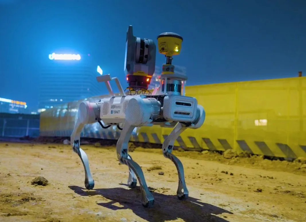 DEEP Robotics robot on night patrol